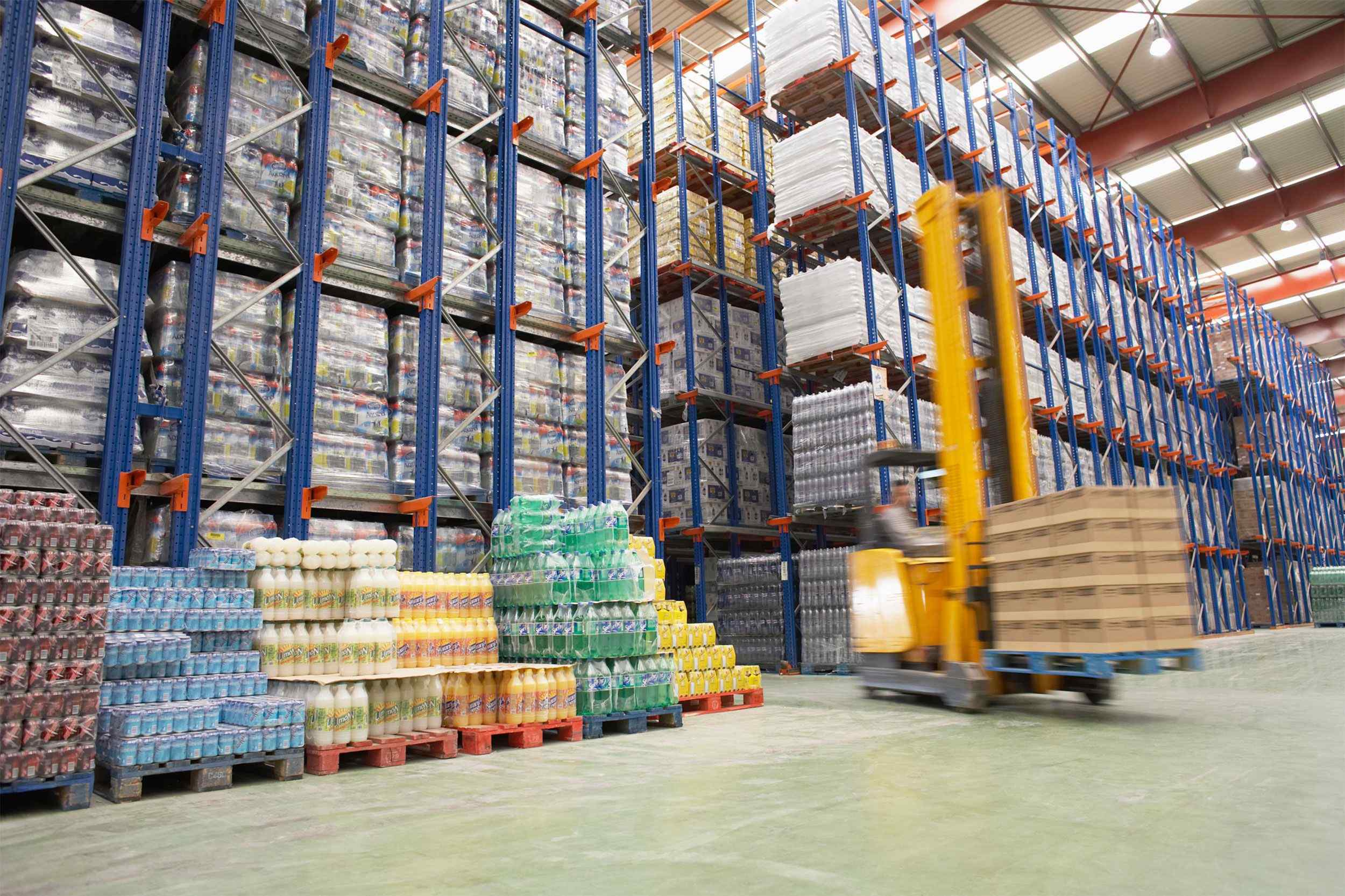 https://awl.com.mt/wp-content/uploads/2015/09/Warehouse-and-lifter.jpg